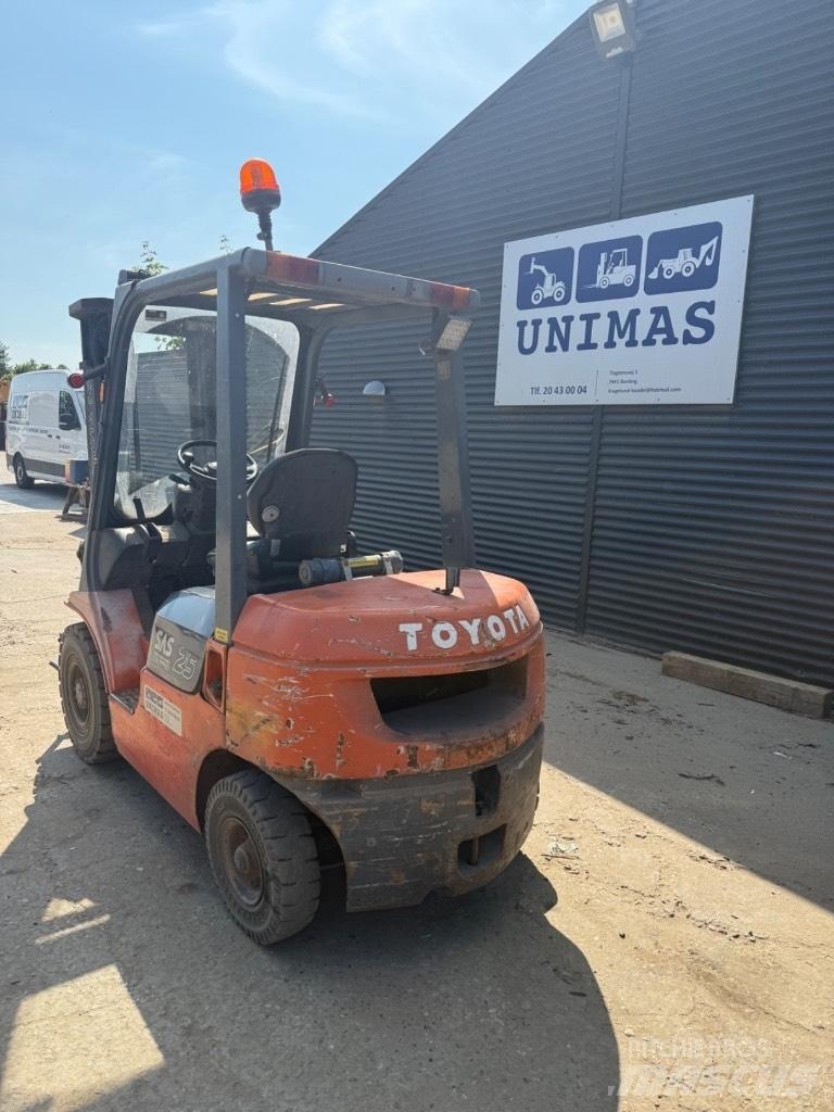 Toyota FD 25 Carrelli elevatori diesel