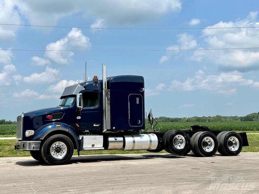 Peterbilt 567 Motrici e Trattori Stradali