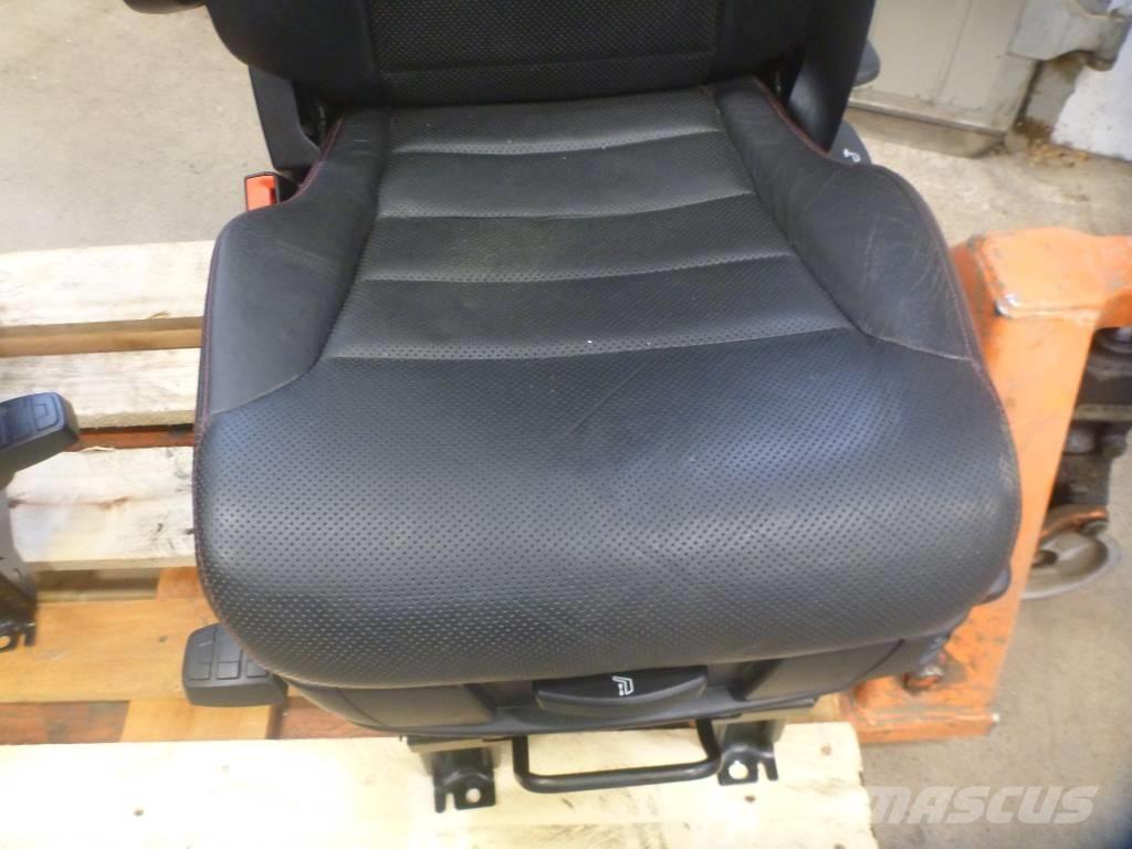 Scania R 650 Cabine e interni