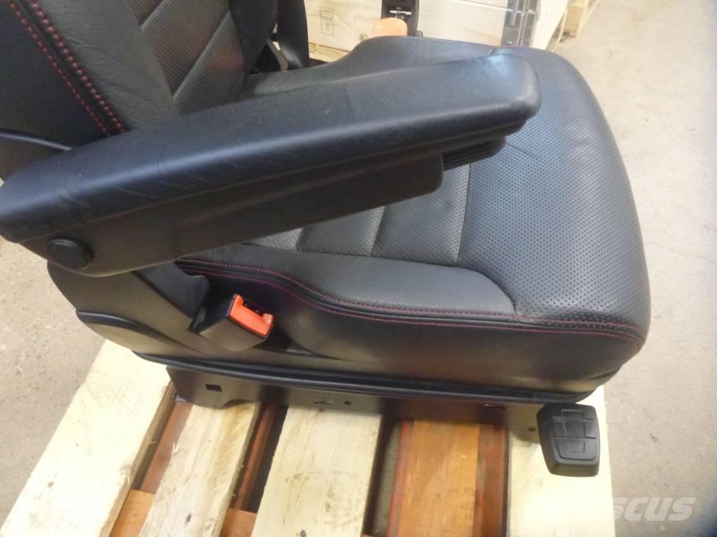 Scania R 650 Cabine e interni