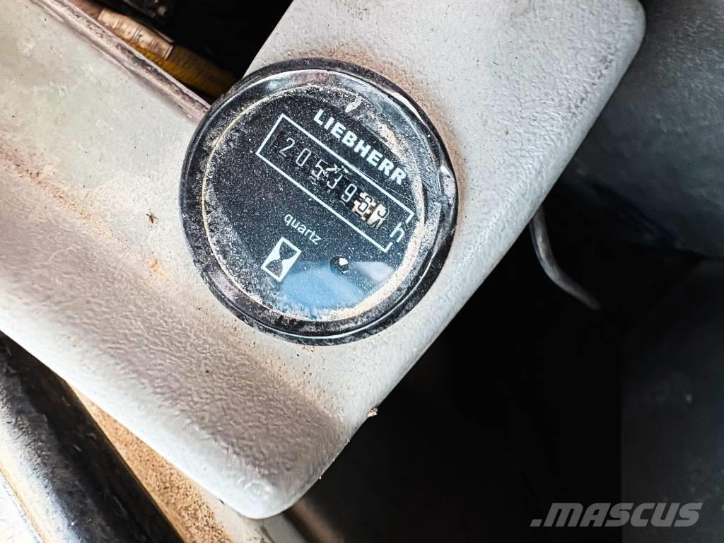 Liebherr R934BHD Escavatori cingolati