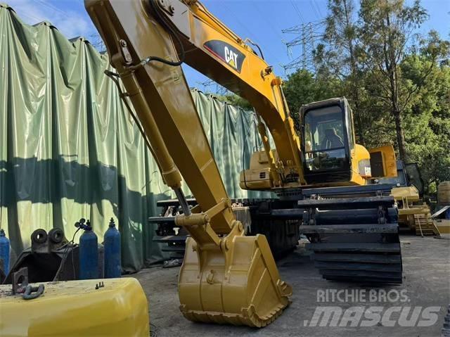 CAT 320 C Escavatori anfibi