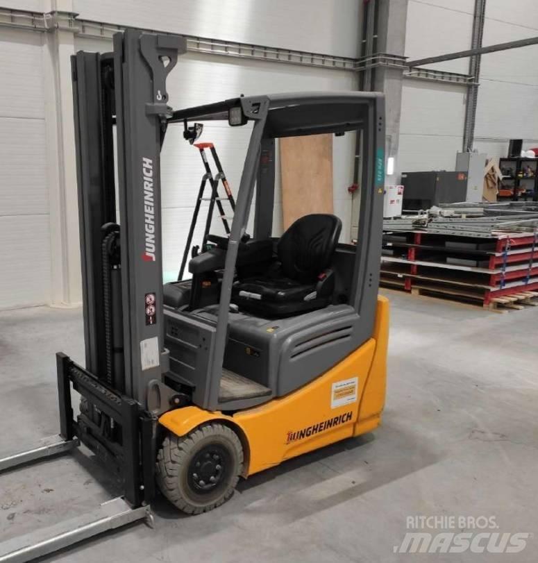 Jungheinrich EFG 215 Carrelli elevatori elettrici