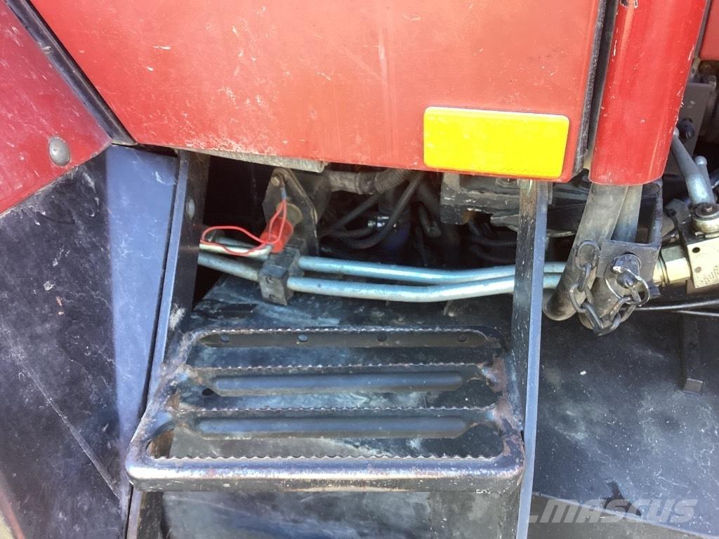 Case IH Maxxum 5130 Trattori