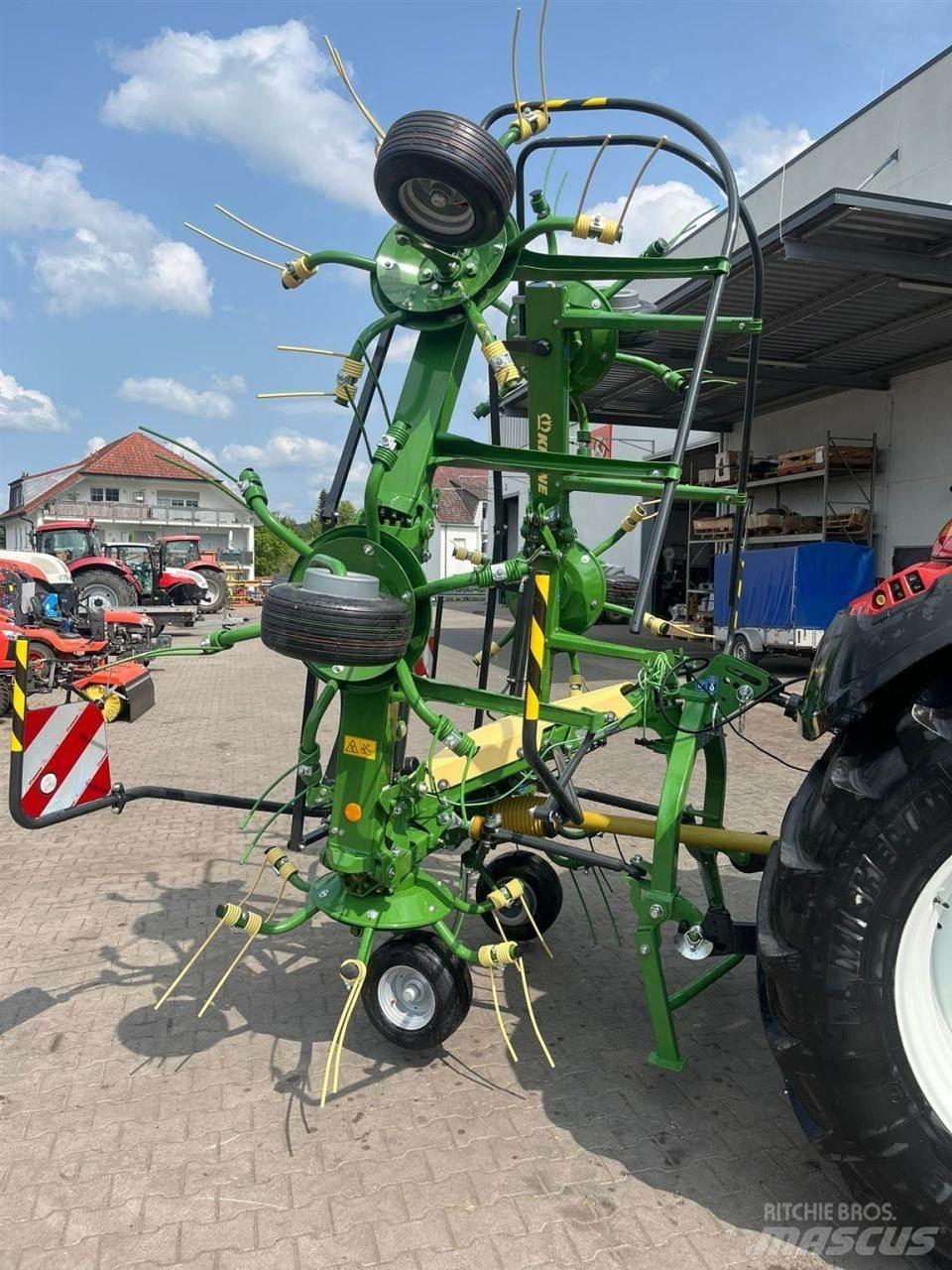 Krone VENDRO 680 Ranghinatori
