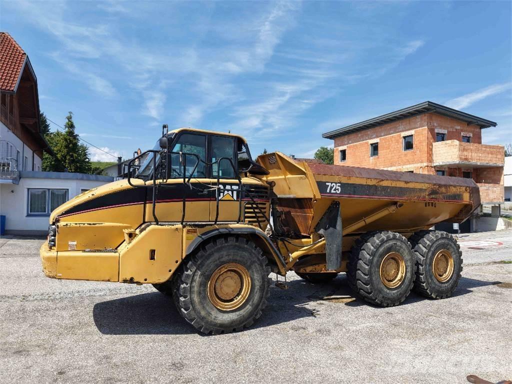 CAT 725 Dumpers articolati