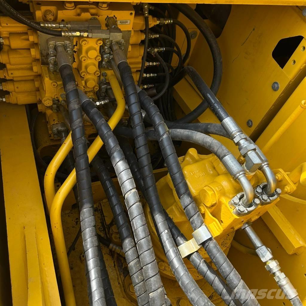 Komatsu 210-8 Escavatori cingolati