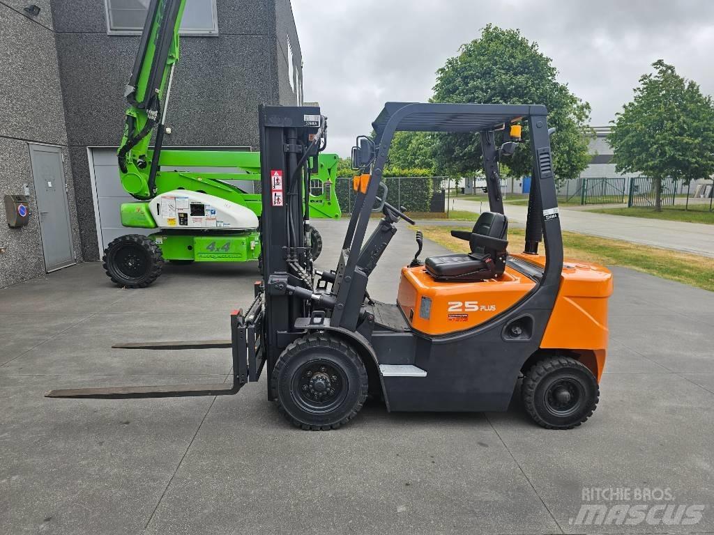 Doosan D 25 G Carrelli elevatori diesel
