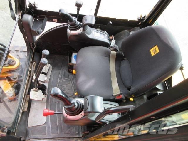 JCB 8026 CTS Miniescavatori