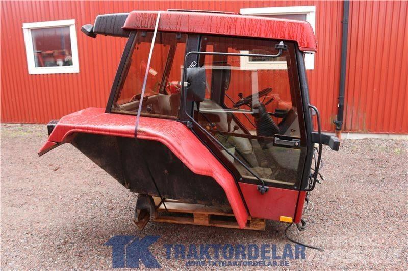 CASE 5140 Maxxum Cabine e interni