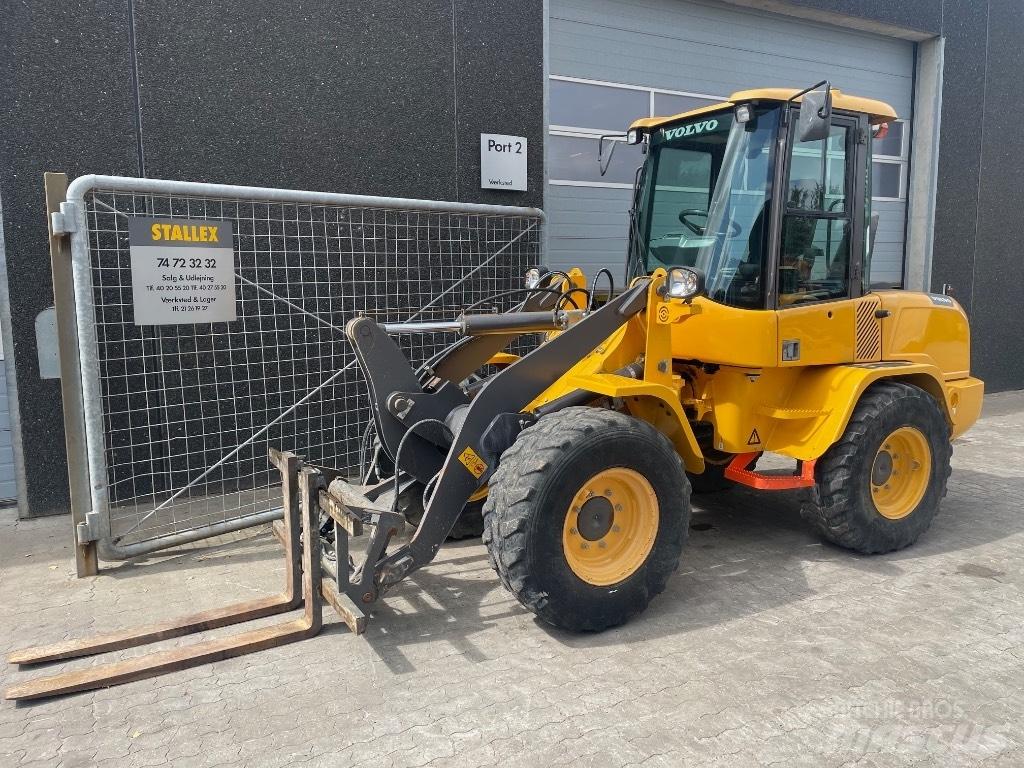 Volvo L30G Mini pale