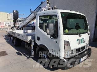 Nissan CABSTAR NT400 Piattaforme autocarrate