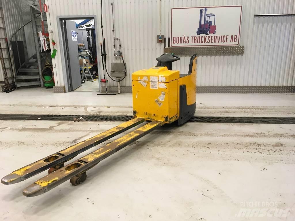 Jungheinrich ERE 225 Transpallet manuale