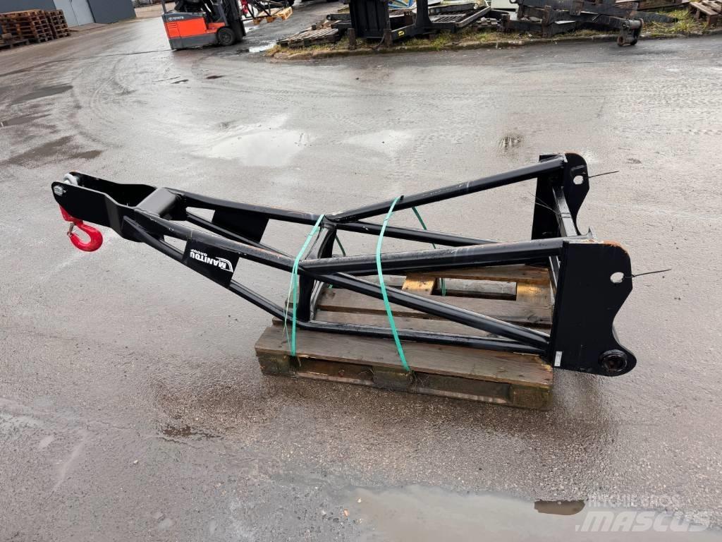 Manitou P2000 Paranchi, argani e sollevatori di materiale