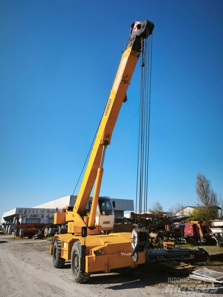 Locatelli Gril 835 Gru per terreni difficili