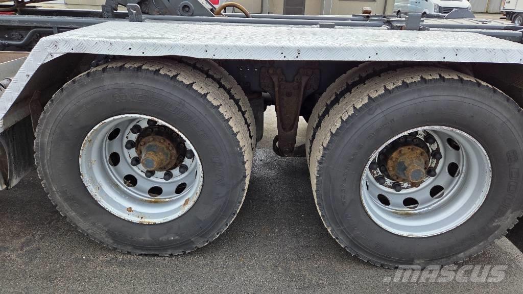 Scania R520 6X4 Camion con gancio di sollevamento