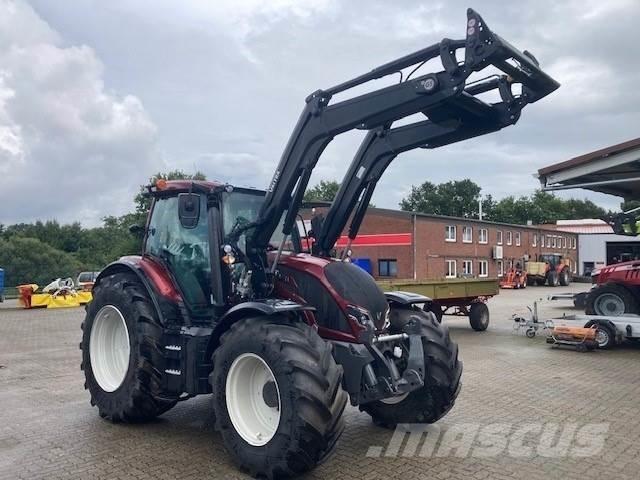 Valtra N155 Active Trattori