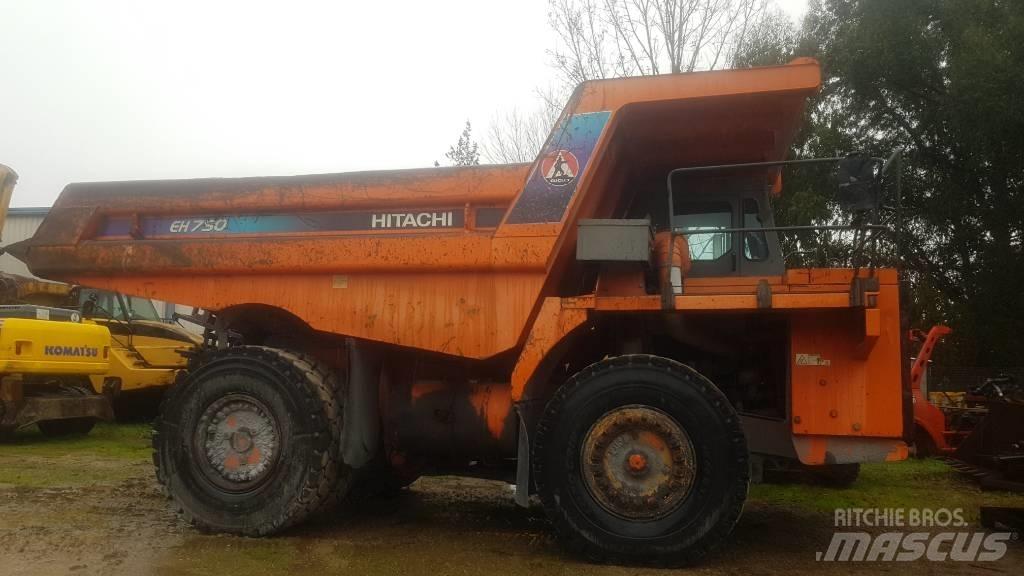 Hitachi EH 750-2 Dumper a telaio rigido