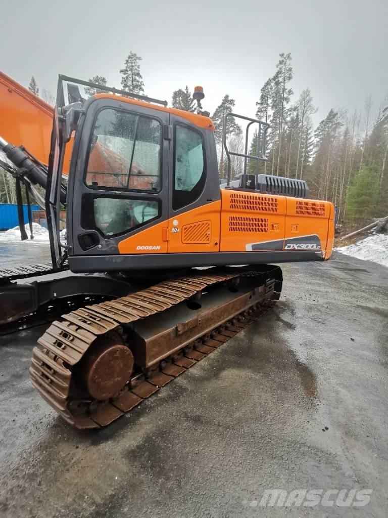 Doosan DX 300 LC-5 Escavatori cingolati