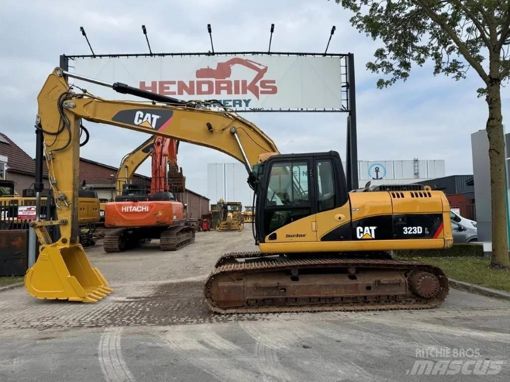 CAT 323DL (320DL) Escavatori cingolati