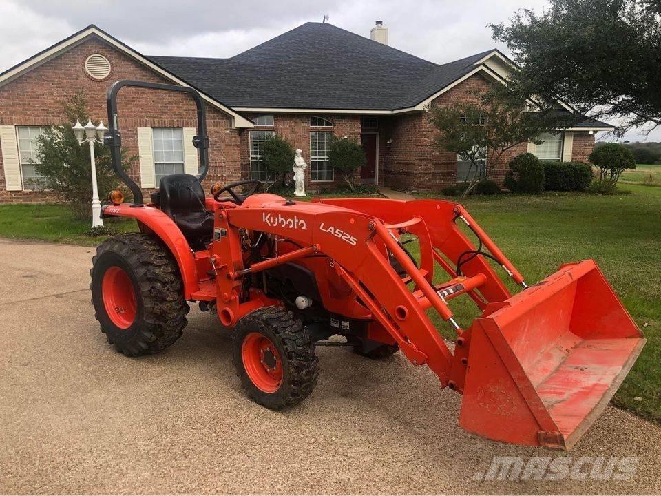 Kubota L 3301 HST Trattori