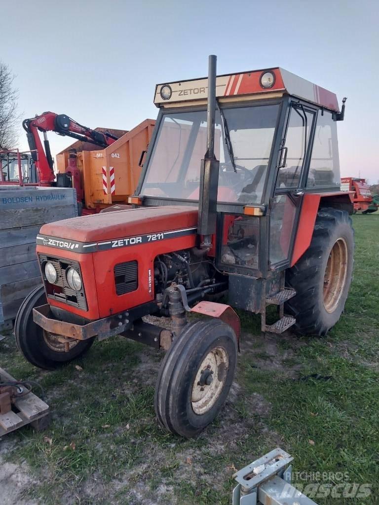 Zetor 7211 Trattori