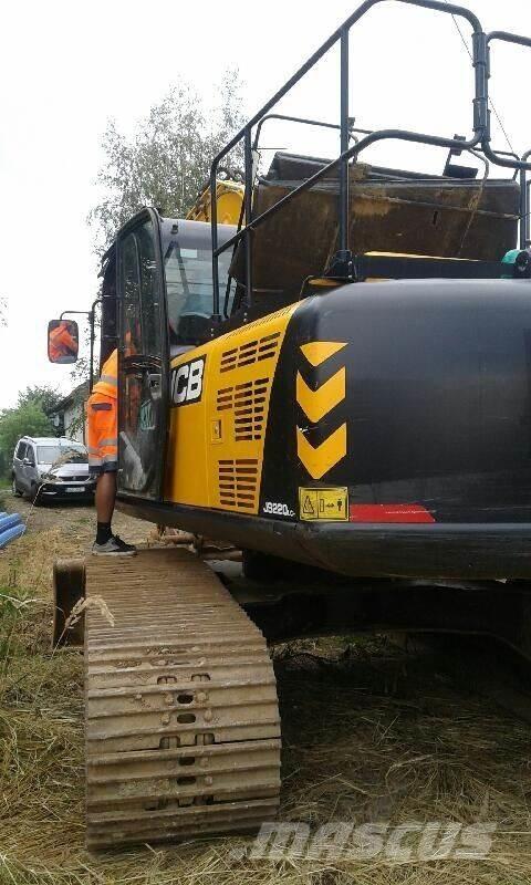 JCB JS220LC Escavatori cingolati