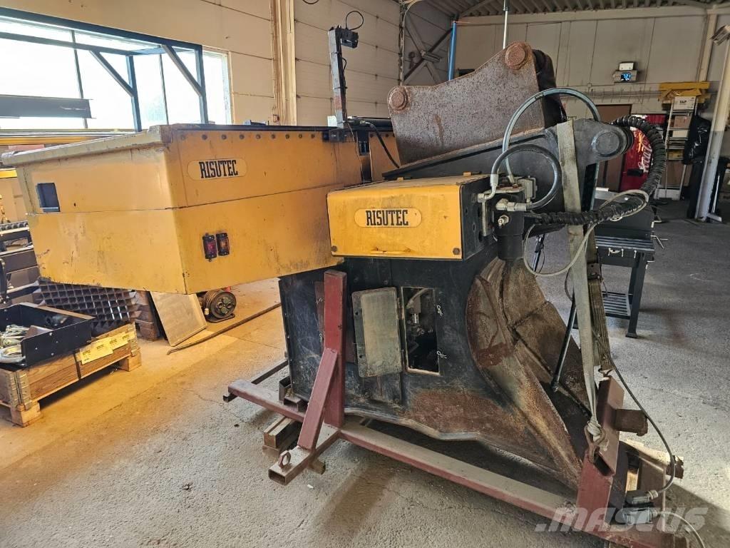  Risutec  TK-200 Altri componenti