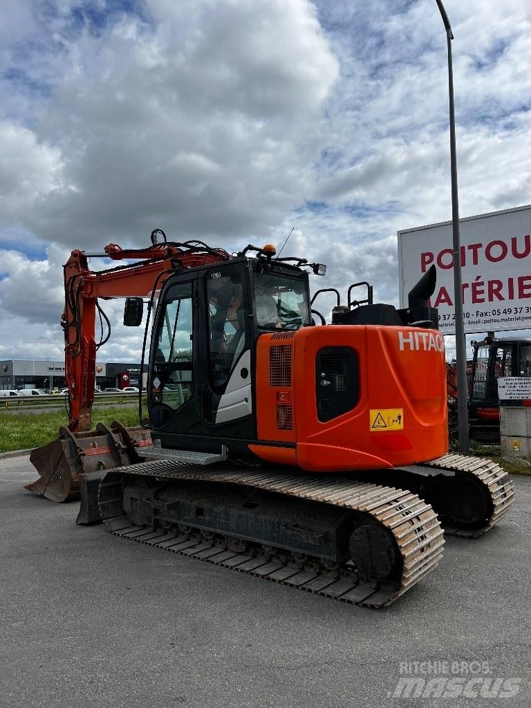 Hitachi ZX 135 US-6 Escavatori cingolati