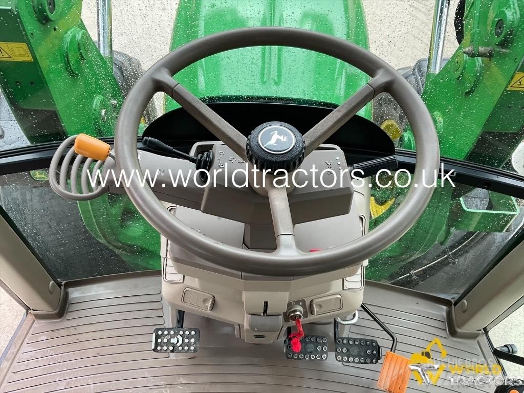 John Deere 6330 Trattori