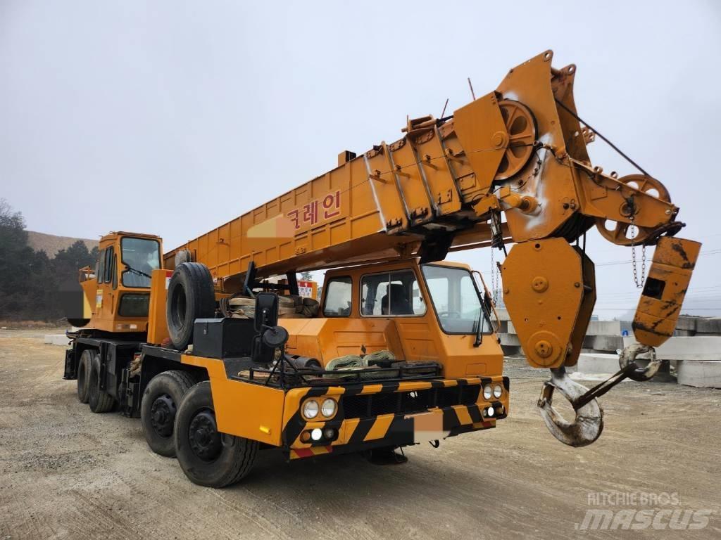 Hyundai HC 50 Gru per tutti i terreni