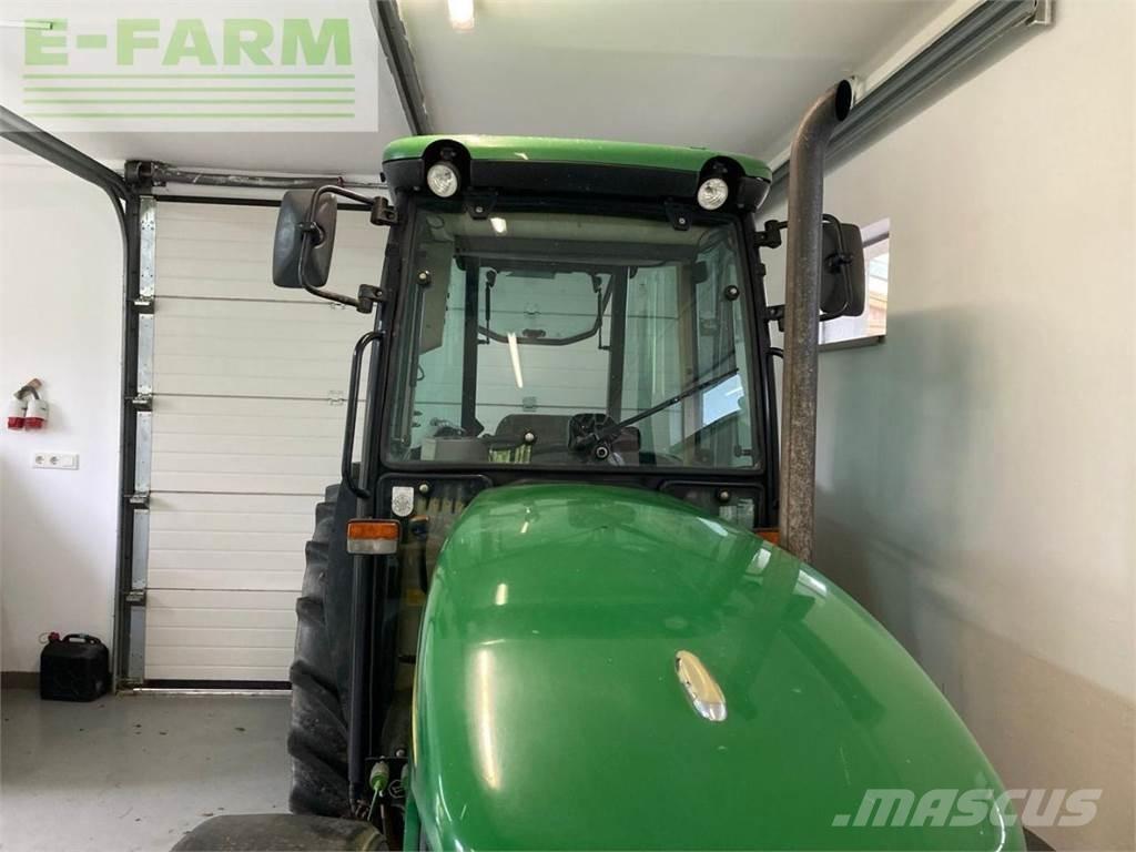 John Deere 5515F Trattori