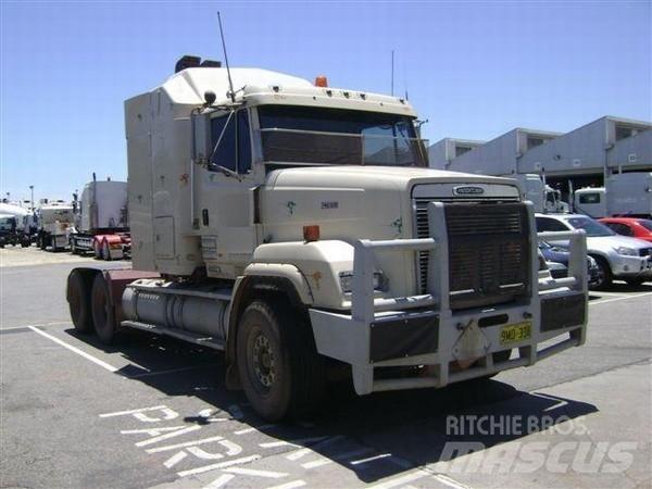 Freightliner FL112 Motrici e Trattori Stradali