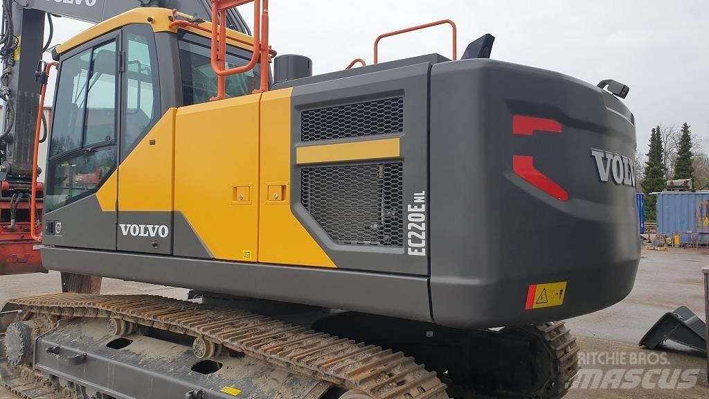 Volvo EC 220 E Escavatori cingolati