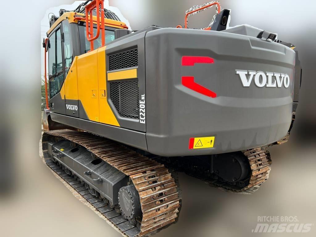 Volvo EC 220 E Escavatori cingolati