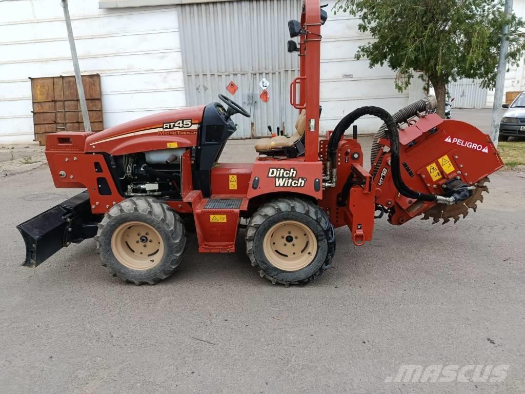 Ditch Witch RT 45 Scavafossi