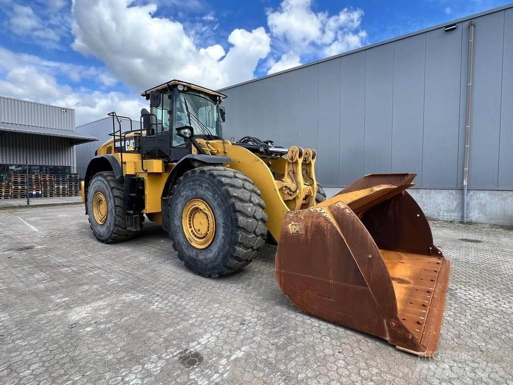 CAT 980M Pale gommate