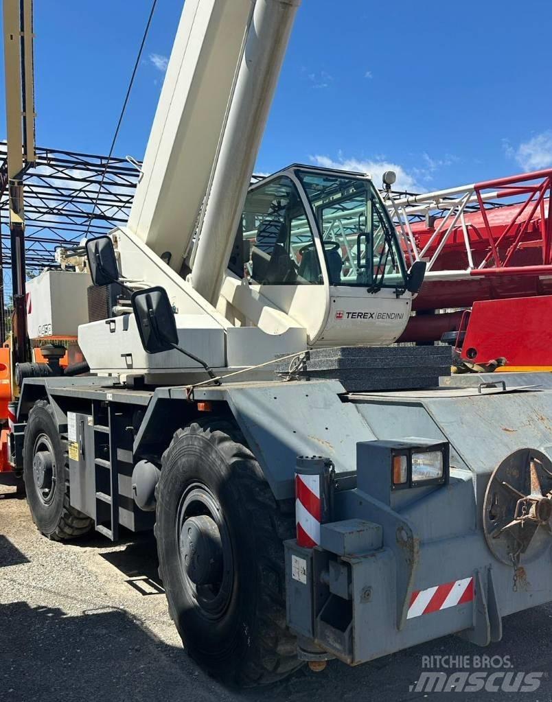Terex A450 Gru per terreni difficili