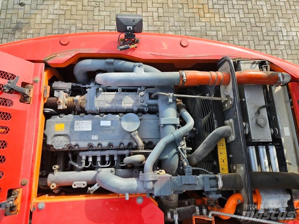 Doosan DX 140 W-3 Escavatori gommati