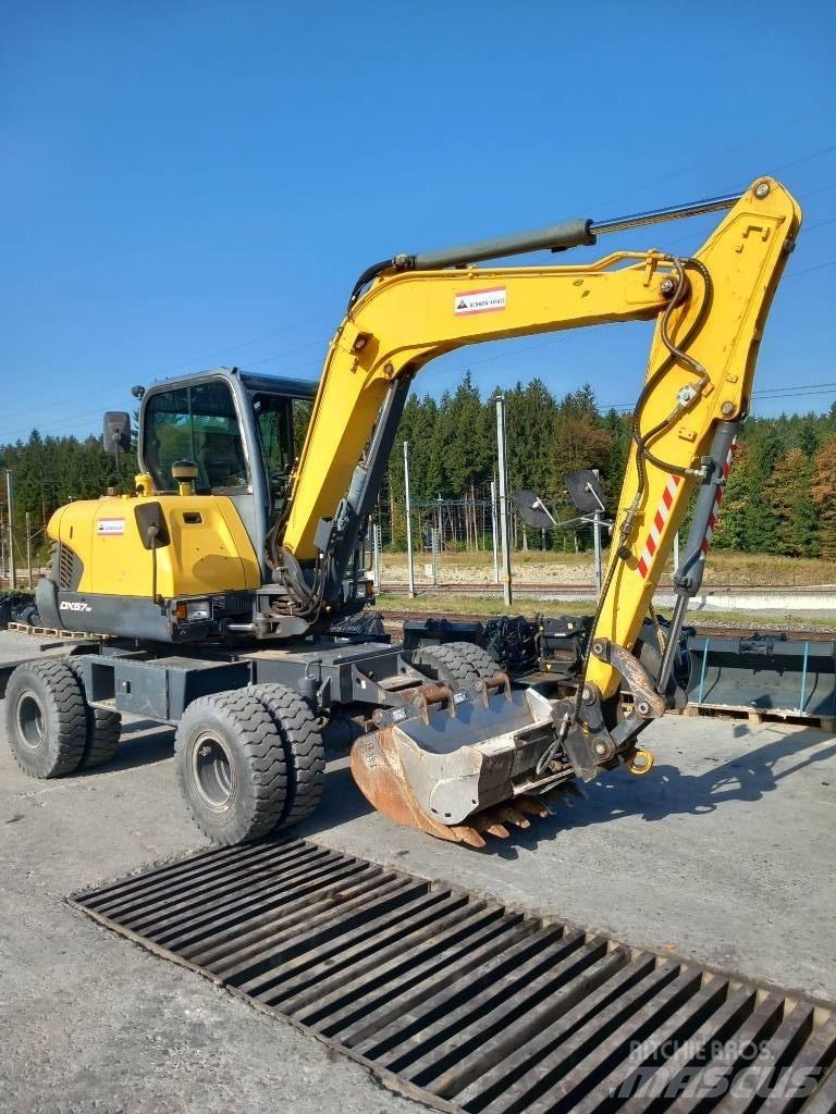 Doosan DX 57 W-5 Escavatori gommati