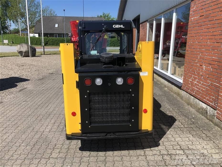 Gehl RT135 Mini Pale Gommate