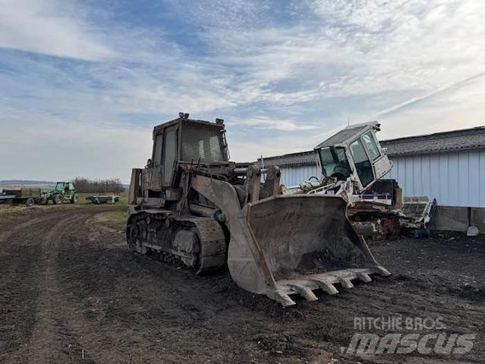 CAT 973C - Pale gommate