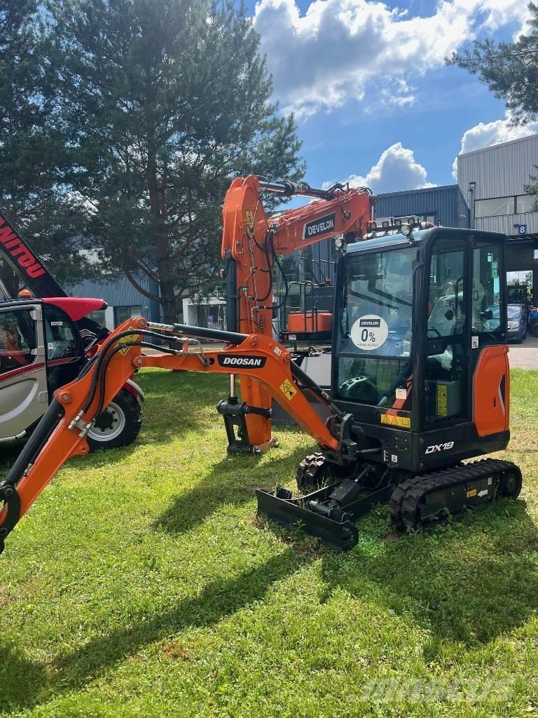 Doosan DX 19 Escavatori cingolati