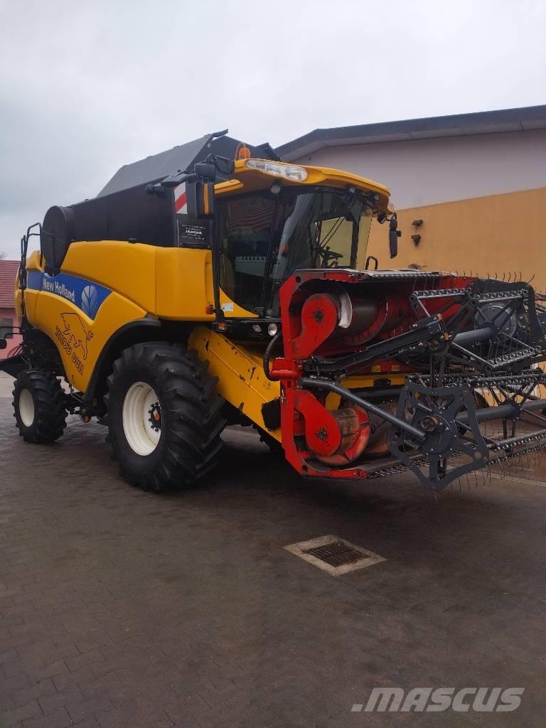 New Holland CX 8040 Mietitrebbiatrici