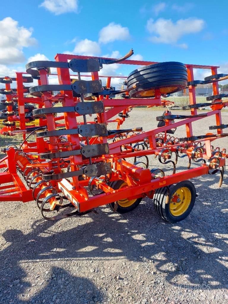 Väderstad NZF 450 Erpici