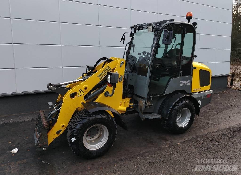 Wacker Neuson WL 32 Pale gommate