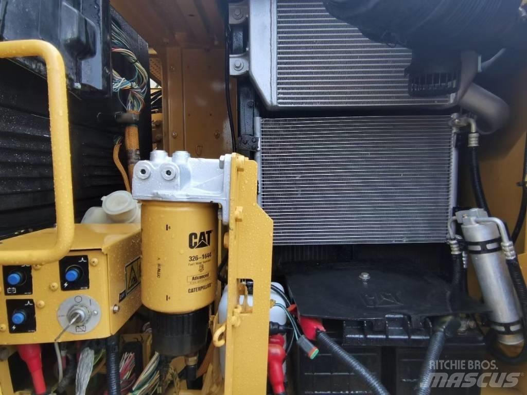 CAT 313D2GC Escavatori medi 7t - 12t