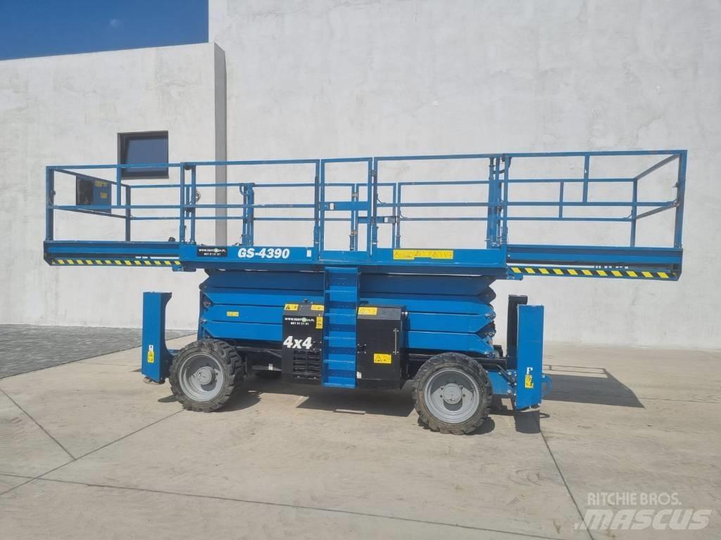 Genie GS 4390 - R304 Piattaforme a pantografo