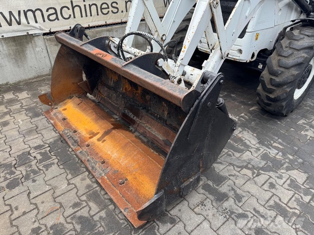 JCB 2 CX Terne