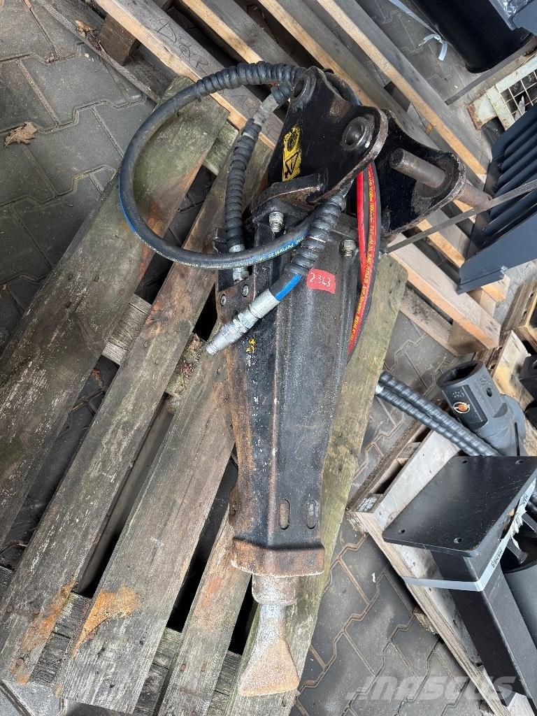 JCB 2 CX Terne